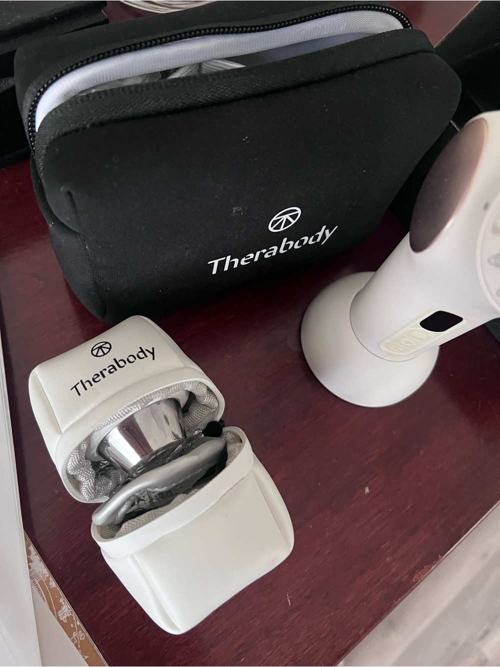 Therabody Theraface Pro - Picture 2 of 3